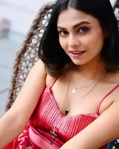 Call Girls Service in Manteswar